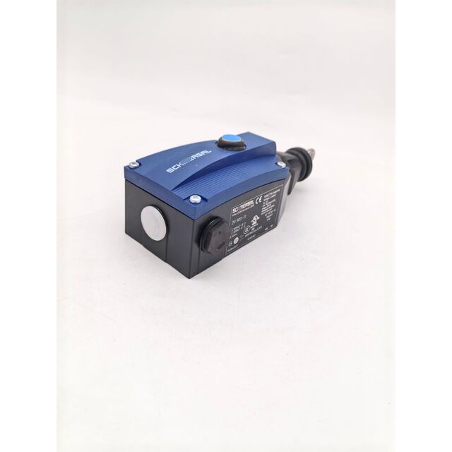 جديد وأصلي ZQ900-11 ضمان سنة واحدة وحدة تحكم منطقية قابلة للبرمجة PLC الصناعية سلك سحب التبديل