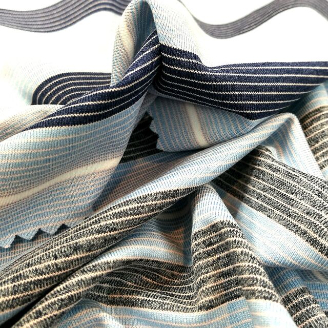 Tissu jersey rayé teint en fil avec évacuation de l'humidité