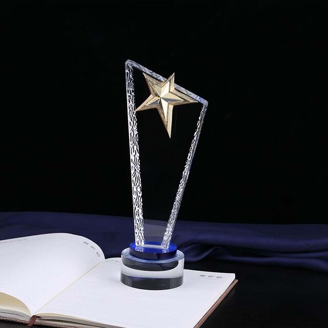 Trophée en Cristal Écologique avec Étoiles, Design Gravé et Poli et Impression UV for sale at factory direct price