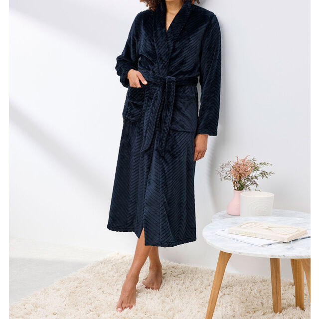 Kimono polar para mujer, albornoz suave 100% poliéster, bata larga texturizada jacquard, cálida y acogedora for sale at factory direct price