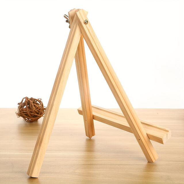 حامل ثلاثي القوائم من الخشب الطبيعي بالجملة، حوامل خشبية مزخرفة لعرض اللوحات والصور for sale at factory direct price
