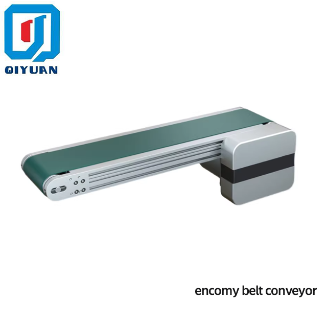 Fabrication de convoyeur à bande avec entraînement par tête et profils à triple fente. Système de convoyage durable et facile à utiliser.