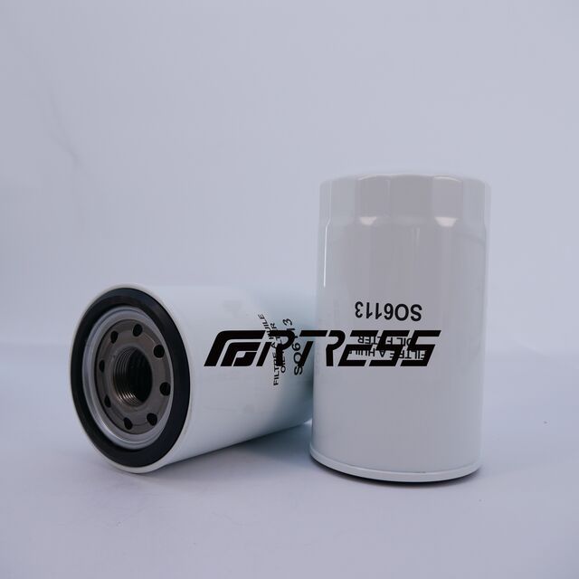 Vente directe usine SO6113 P550596 B7416 LF16045 LF9008 4448336 4484495 4658521 1-13240231-1 filtre à huile pour excavatrice, filtre d'excavatrice