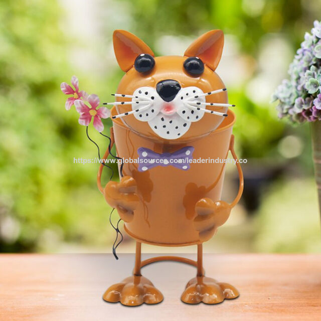 Vaso de Metal de Alta Qualidade para Gatos com Olhos Brilhantes de Fábrica BSCI com Ornamento de Jardim de Flores e Decoração Externa for sale at factory direct price