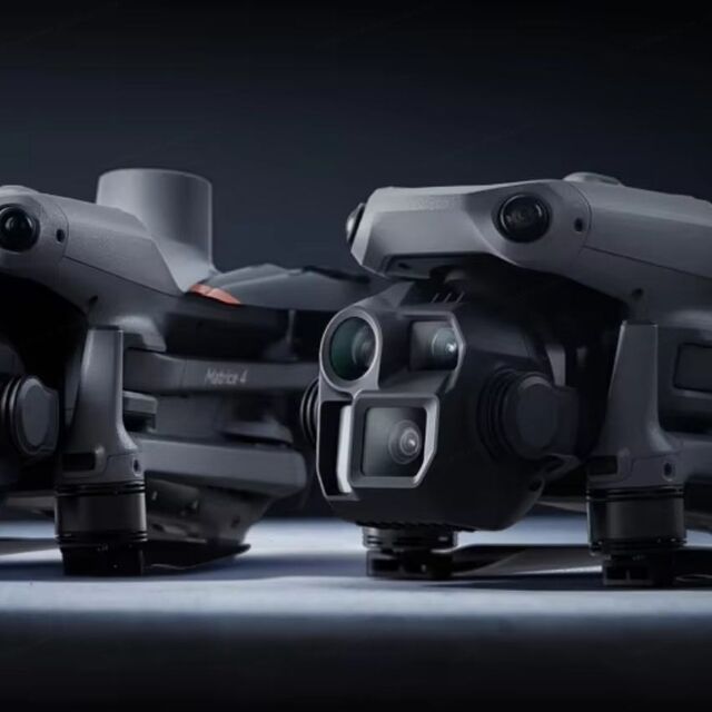 Matrice 4T (Universal Edition)New Drones Flagship Set Infrared Thermal Imaging with 10km GPS Remote Control Drone for sale at factory direct price