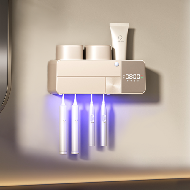 Intelligenter, wandmontierter, USB-aufladbarer Zahnbürstenhalter mit UV-Sterilisator, Bad-Zubehör-Set for sale at factory direct price