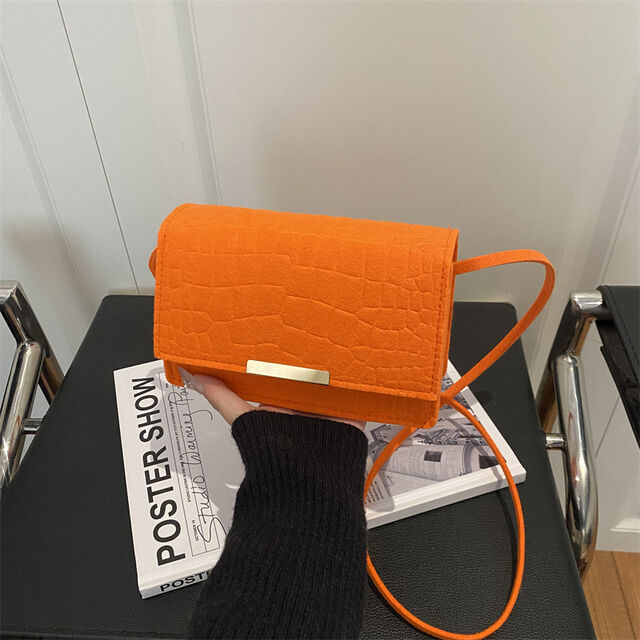 Neue kleine quadratische Filztasche für Damen, Retro-Mode-Umhängetasche, personalisierte und vielseitige Umhängetasche mit Steinmuster
