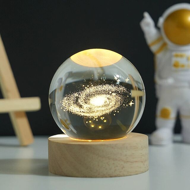 Kristallkugel Leuchtend Sonnensystem Schnitzerei Desktop Nachtlicht Ornament Glaskugel Dekoration Kindertag Geschenk Geburtstag for sale at factory direct price
