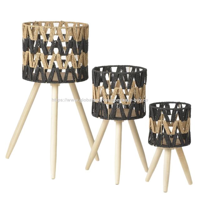 Soporte simple para macetas de exterior, soporte creativo para macetas de hierro redondo, adorno de madera maciza for sale at factory direct price