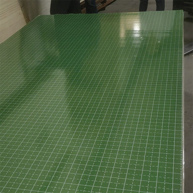 Contrachapado de calidad para encofrado, con cara de película verde y núcleo de álamo/pino, para construcción de edificios for sale at factory direct price
