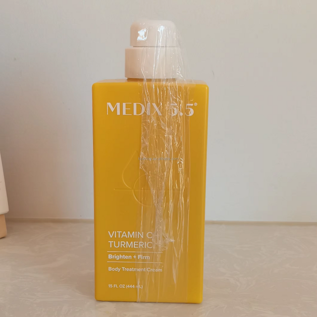Original Medix 5.5 Body Skin Brightening Cream Vitamin C + Turmeric Skin Firming Body Lotion Bulk Supply for sale at factory direct price