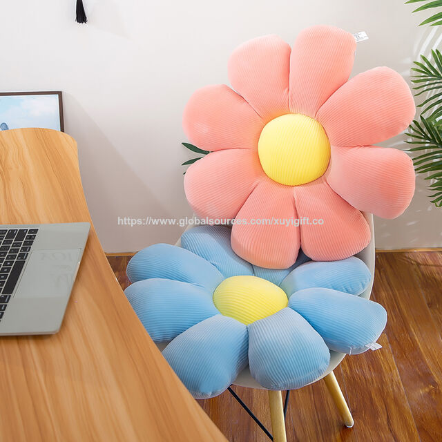 Coussin Peluche en Forme de Jouet pour Filles, Chaise de Bureau, Canapé, Baie Vitrée for sale at factory direct price