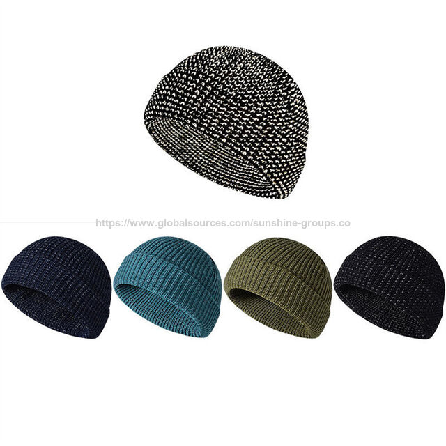 Modische, personalisierte, maßgeschneiderte Winter-Strickmütze aus Acryl für Outdoor-Sportarten, unisex Baumwoll-Melonenkappe ohne Schirm für Herren for sale at factory direct price