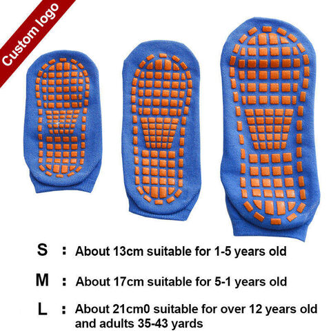 Chaussettes Antidérapantes Personnalisées pour Enfants sur Trampoline
