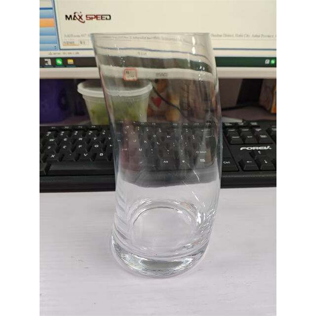 Neues Design Transparentes Glas, Kreativer Unregelmäßiger Highball-Becher