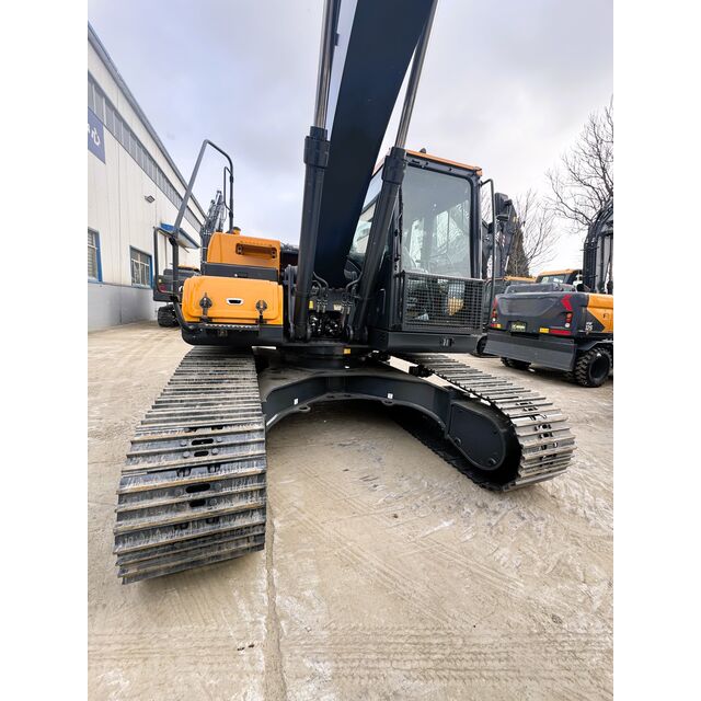 Pelle hydraulique sur chenilles de 22 tonnes 22,5 tonnes 23 tonnes Excavatrice HX220L HX220VL
