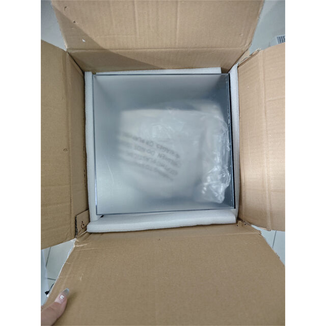 Acryl-Aufbewahrungsbox mit staubdichter Abdeckung