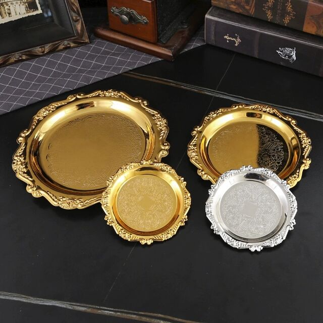 Goldene Metall-Eisen-Tablett mit Prägung, Obst-, Snack- und Kuchenteller, Dekoteller, Schmuckaufbewahrungstablett
