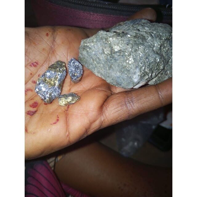 Prix de gros Pierre brute de guérison Diamants Herkimer cristal de quartz naturel scintillant à double pointe à vendre