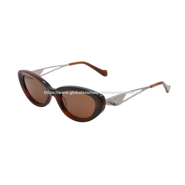 Metal Cat Eye Sunglasses with Logo Temples, UV Protection, Prescription-Ready Womens Cateye Sunglasses Designer Fashion Metal Chain Temple  main image 2