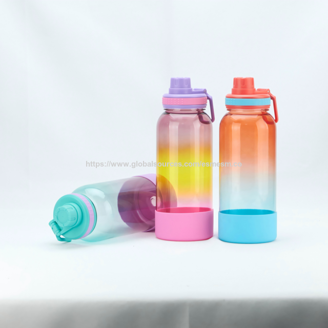 Garrafas de Água Plásticas Redondas de 100ml, 150ml, 200ml, 300ml com Bomba de Loção Personalizada para Cuidados Pessoais