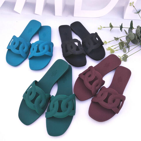 Nouvelles sandales plates décontractées pour femmes, confortables et tendance