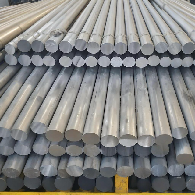 Barre d'aluminium solide de haute pureté 99,7% A1050 A1060, barre ronde en aluminium pur brillant pour l'usinage