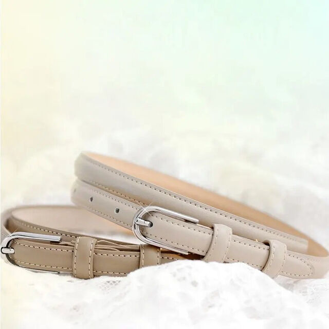 Cinto Feminino de Couro Genuíno de Vaca com Fivela de Liga e Logo Personalizado