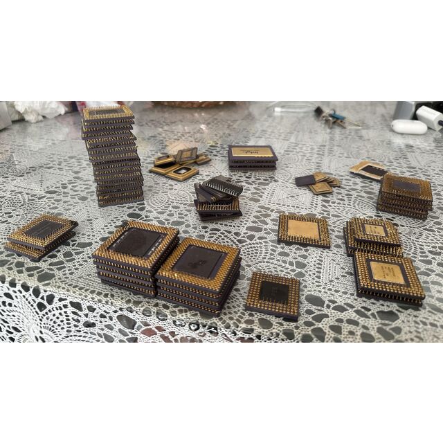 CPU d'occasion pour Scrap R7, 8 cœurs, 64 bits, 3.2GHz, Socket AM4, Processeur pour ordinateur portable, 12nm, Broche Dorée, Céramique, Qualité Supérieure, Livraison Rapide for sale at factory direct price