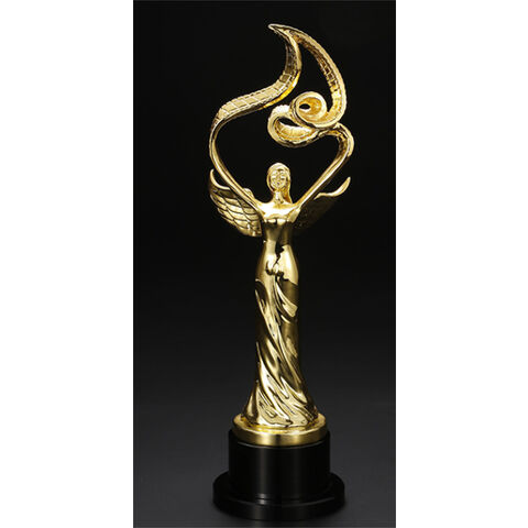Troféu de Competição Metálico Comemorativo Personalizado em Promoção