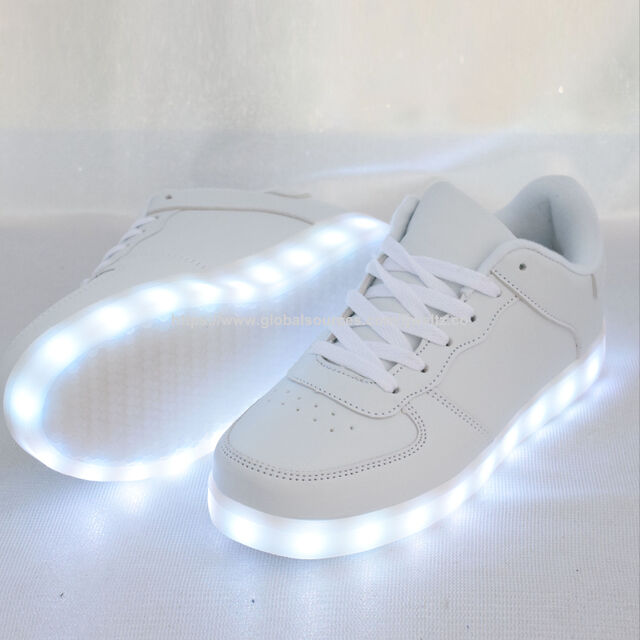 Children LED shoes, custom lace up injection shoes with LED on sole anti slip casual shoe