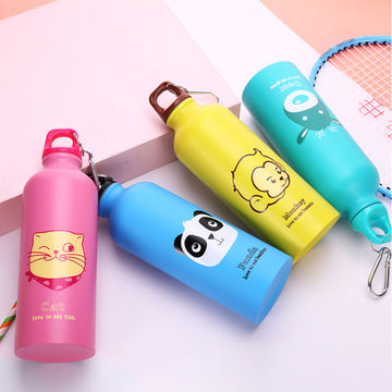 Compre Botellas De Agua Para Deporte Al Aire Libre, Botellas De Agua De  Aluminio Colorida De Aluminio De 500ml Con Mosquetón y Deportes Botella De  Aluminio de China por 0.79 USD