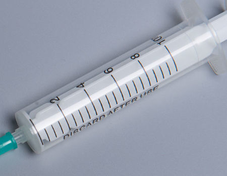 Syringe PP/PE without needle luer slip tip, centered, capacity 5