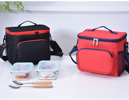 https://p.globalsources.com/IMAGES/PDT/B5039764789/Student-lunch-picnic-bag-high-grade-ice-pack-lunch.jpg