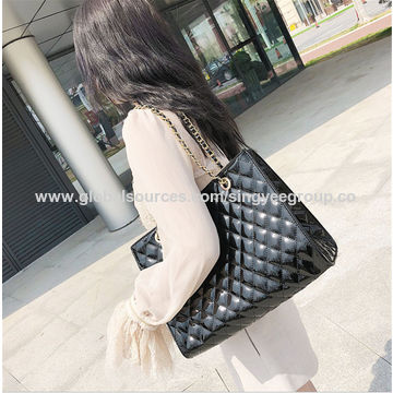 Wholesale Women Fashion Solid Color Pattern Printed Zipper Shoulder Underarm  Bag
