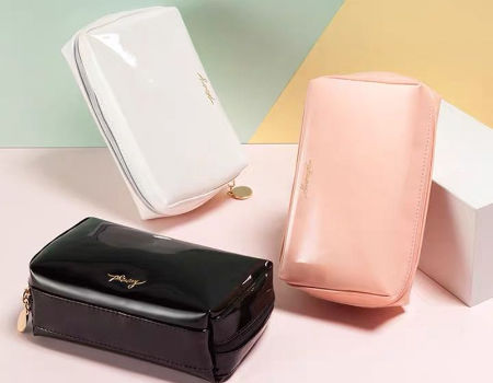 pouch cosmetic