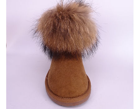 flat fluffy boots