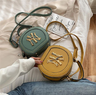 Buy Wholesale China Women Hand Bags New York Purse Ny Yankees Hat Bag Set /  Mini Women Purses And Handbags & Lv Hand Bags at USD 9.59