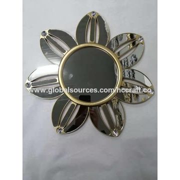 Buy Wholesale China New 3 Pieces Sets Sunflower Plastic Mirror Frames Home  Living Room Decorative Round Wall Mirrors & Round Sunflower Plastic Wall  Mirror at USD 1.25
