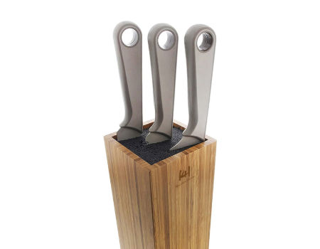 Organizador de cuchillos de cocina Caja de madera para cuchillos de bambú  Caja - China Caja de cuchillas de bambú y organizador de almacenamiento de  cuchillas precio