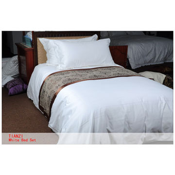 https://p.globalsources.com/IMAGES/PDT/B5099719371/Hotel-bedding-sets.jpg