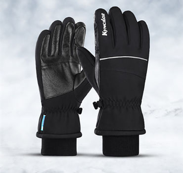 snowboard gloves with wrist straps