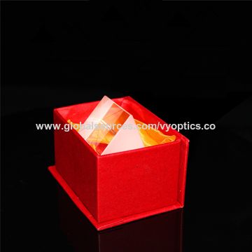 China Optical Plastic Triangular Prism For Scientific Right Angle Prism 