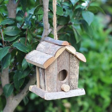 Achetez en gros Maison D'oiseau En Bois Chine et Maison D'oiseaux Mangeoire  à Oiseaux Abri Pour Oiseaux à 1.6 USD