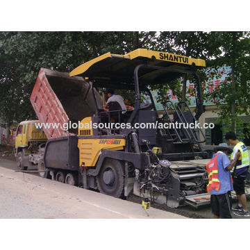 Finisseur d'asphalte sur roues RP453L, machines d'entretien routier
