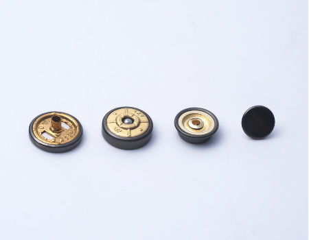 China factory new design round Engraved Brass Custom Metal Snap ...