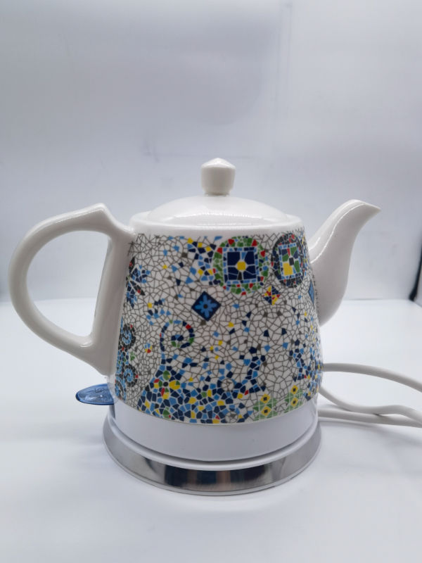 https://p.globalsources.com/IMAGES/PDT/B5110836181/Ceramic-electric-kettle-VDE-plug.jpg