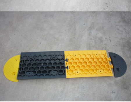 China Self adhesive plastic bumpers easy to installation road hump ...