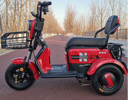 Buy Wholesale China 8.5-inch 3-wheel Mobility Scooter Uphill Road Beast  Rental Sharing Electric Scooter & 8.5-inch Sharing Electric Scooter at USD  460