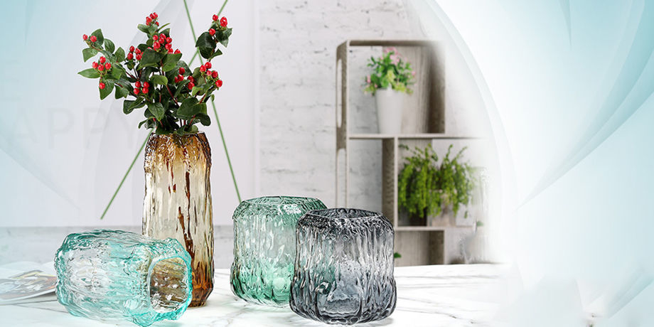 https://p.globalsources.com/IMAGES/PDT/B5124543085/Wholesale-glass-vases.jpg